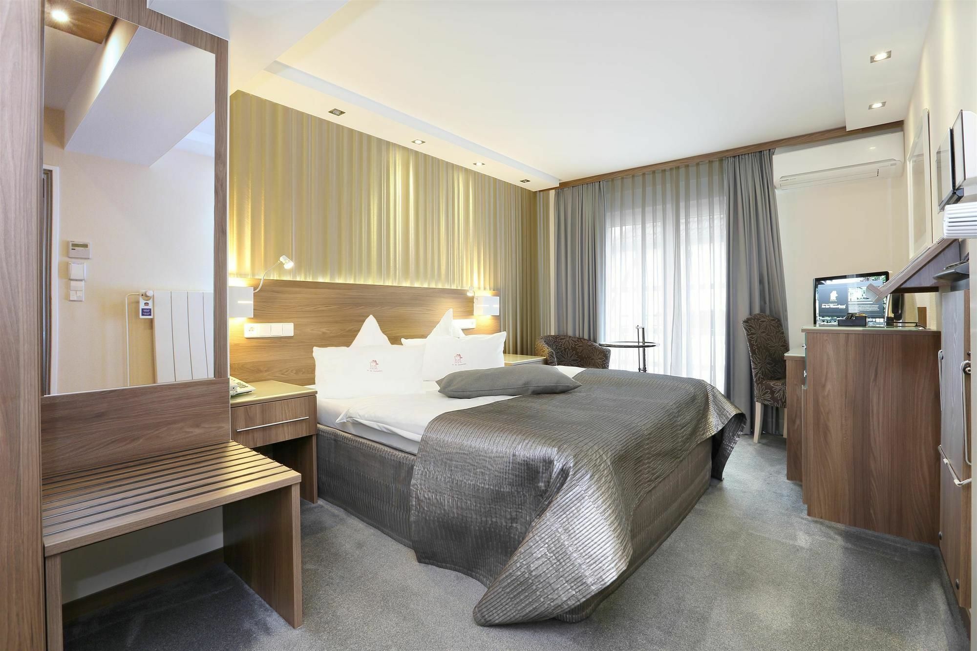 Hotel An Der Wasserburg Wolfsburg